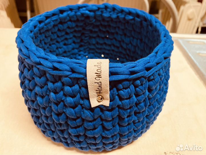 Корзина вязанная для вещей и различных мелочей