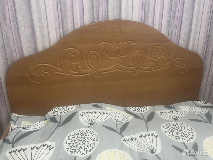 Кровать 140 на 200 бу