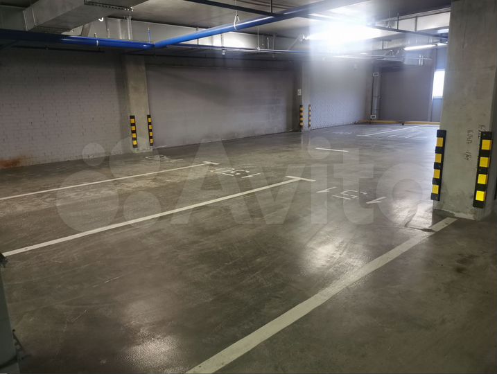 Машиноместо, 14 м²