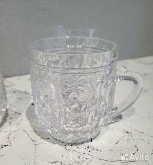 Вазы : хрусталь, гжель, кружки хрустальные