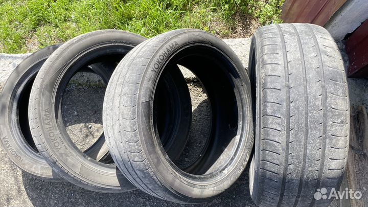 Yokohama Bluearth ES32 215/50 R17