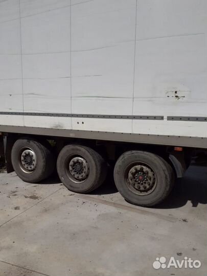 Полуприцеп изотермический Schmitz Cargobull SKO 24, 2000
