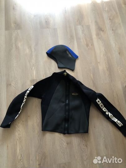 Гидрокостюм