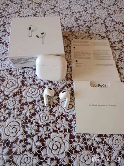 Наушники Apple Airpods pro 3
