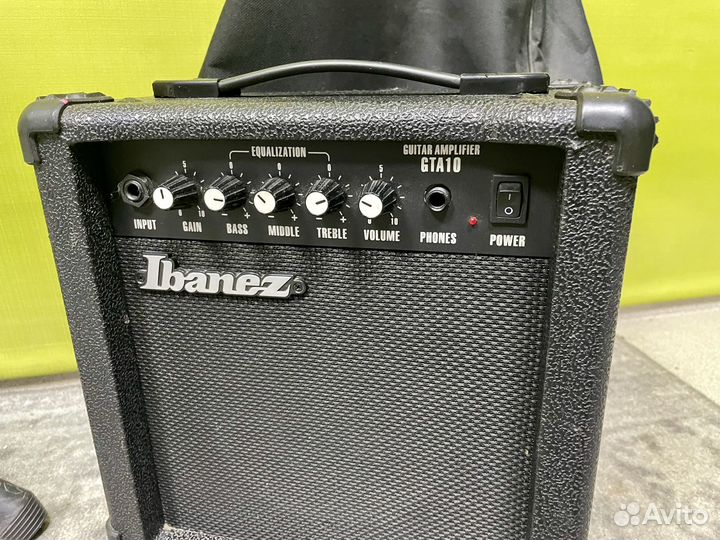 Электрогитара с комбиком Ibanez