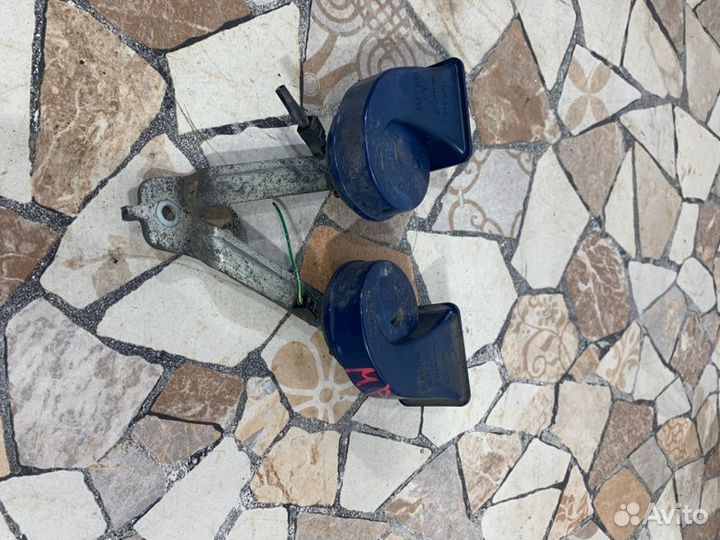 Звуковой сигнал Mazda 6 седан 2.0 LF 2009