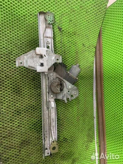 Стеклоподъемник электр передний левый Peugeot 308