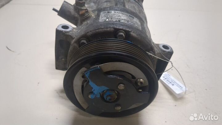 Компрессор кондиционера Volkswagen Passat 6, 2007