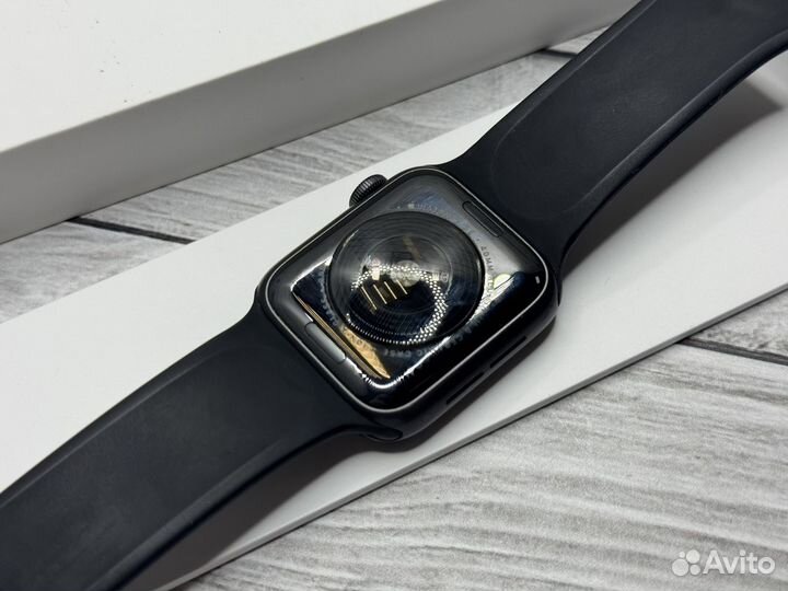 Часы apple watch se 40 mm 82 акб