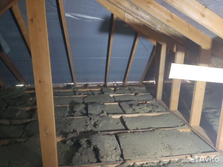 Утепление крыши эковатой