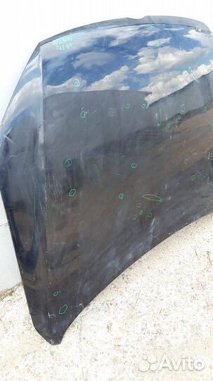 Капот Volkswagen Passat B7 2011