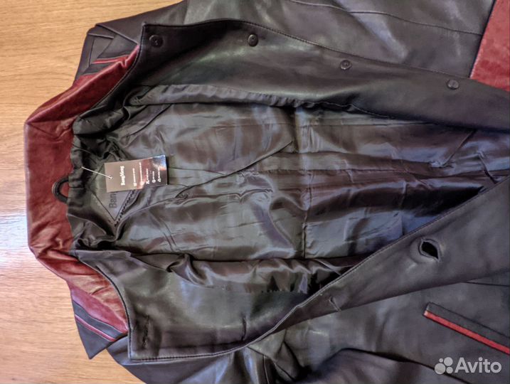 Плащ экокожа женский