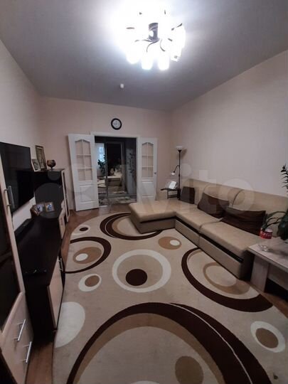 2-к. квартира, 57 м², 8/9 эт.