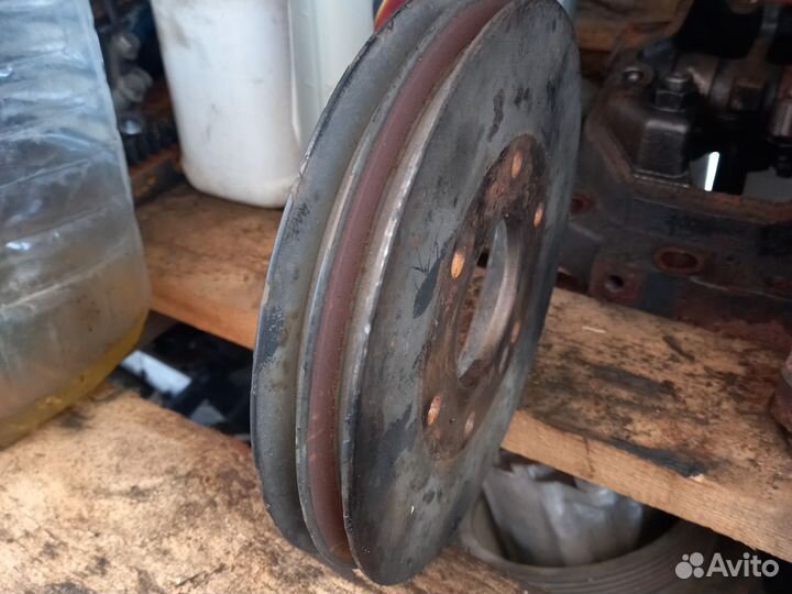 Шкив помпы 2 ручья Man d 0824 d 0826
