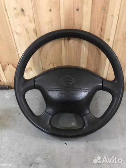 Руль с air bag Nissan Bluebird