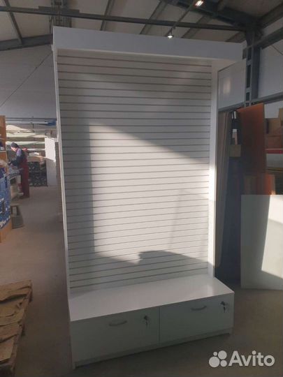 Витрины и прилавки из стекла и лдсп