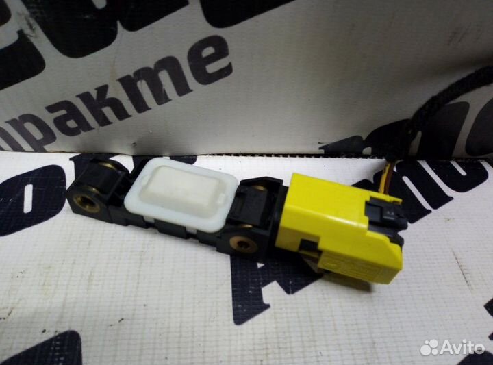 Датчик airbag Volkswagen Touareg 7LA BMV 2006