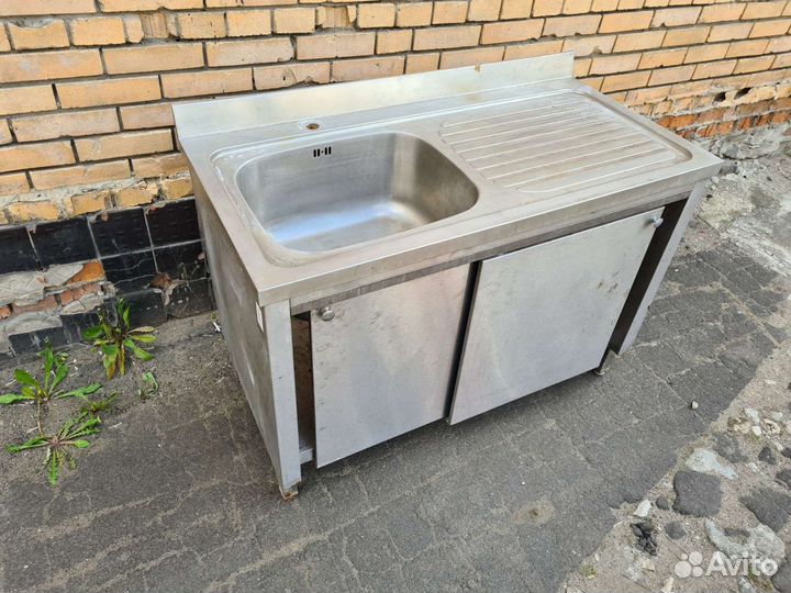 Мойка из нержавейки с тумбой