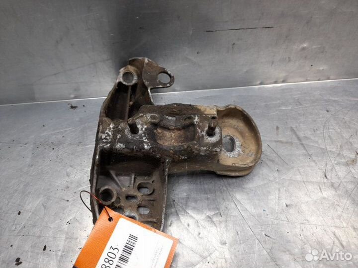 Кронштейн опоры двигателя Audi A4 B7 2005-2007