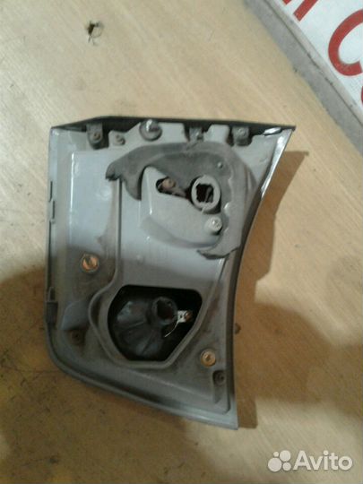 Фонарь задний Lexus RX 330 2 поколение