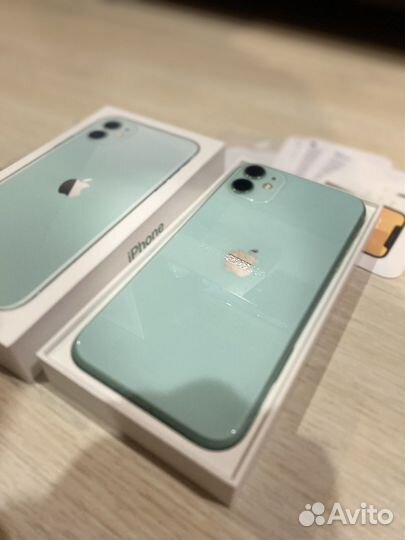 iPhone 11, 64 ГБ