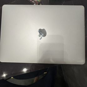 Macbook m1