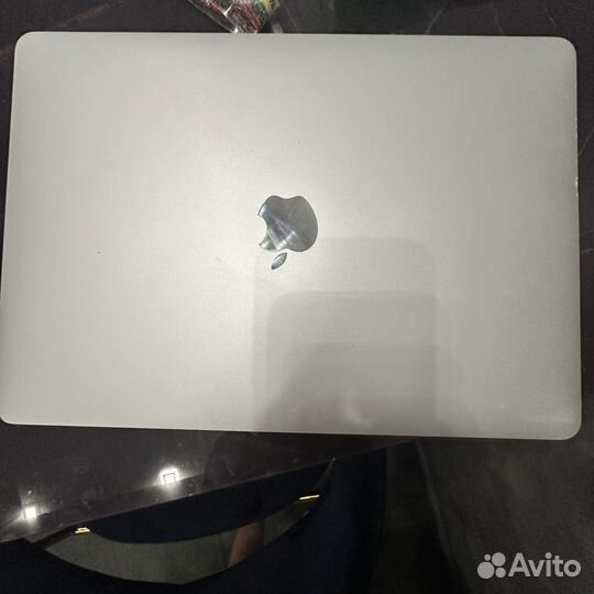Macbook m1