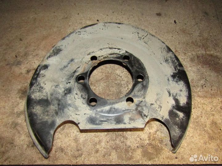 Пыльник тормозного диска ASX 2010-2016