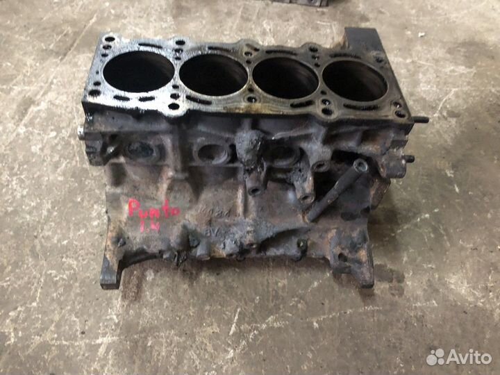 Блок цилиндров двигателя 1,4л (Fiat Punto)