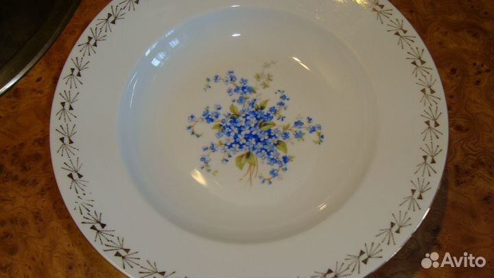 Тарелки суповые глубокие фарфоровые d23,5 см чсср
