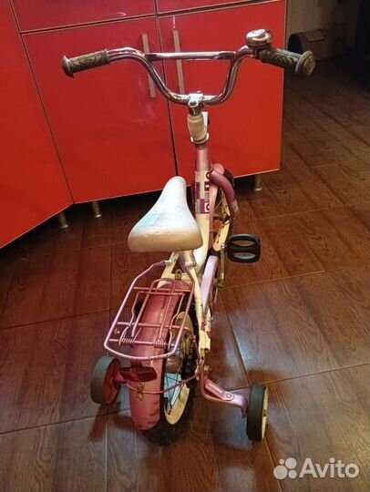 Детский велосипед с доп колесами