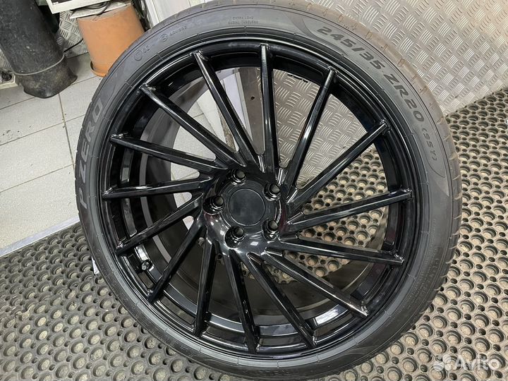 Разноширокие Колеса r20 Ferrari