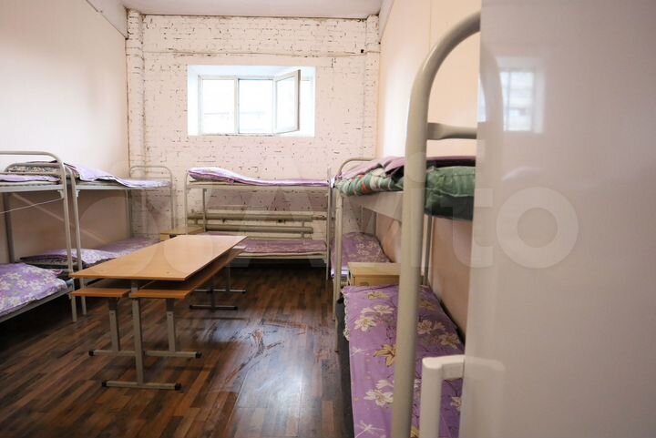 Комната 10 м², 2/2 эт.