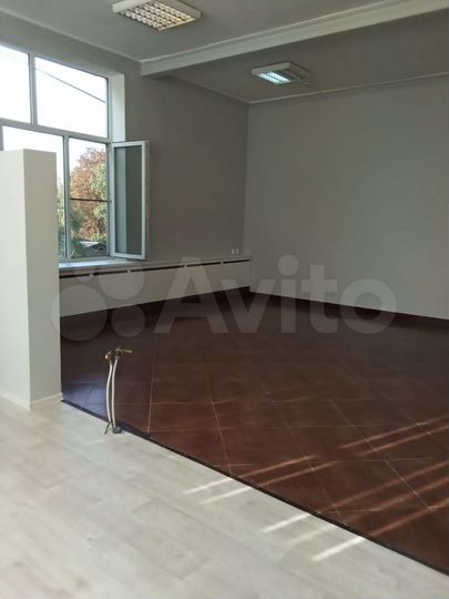 Свободного назначения, 50 м²