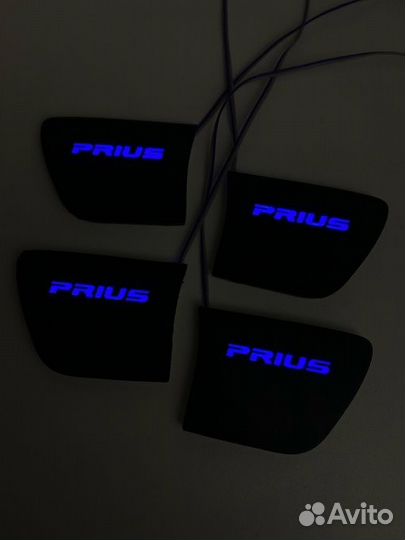 Led Подсветка дверных ручек салона Toyota Prius