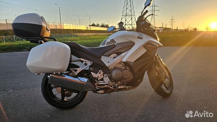 Honda vfr800x crossrunner