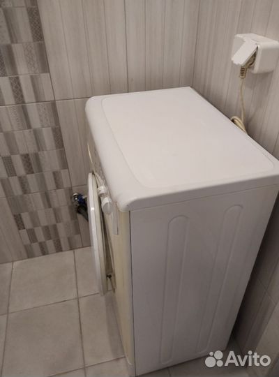 Стиральная машина indesit