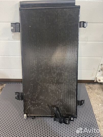 Радиатор кондиционера Лексус is 350 2005 г