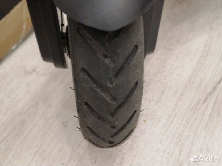 Электросамокат MegaWheels