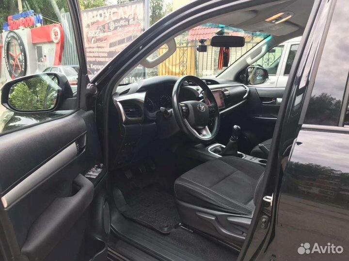 Toyota Hilux 2.4 МТ, 2019, 245 000 км