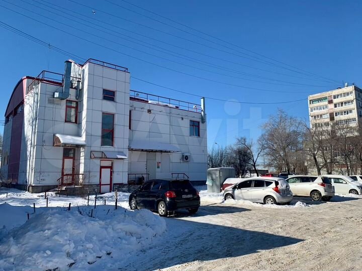 Здание, 504.6 м²
