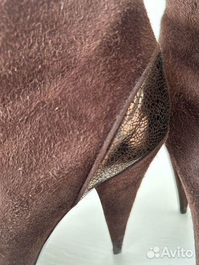 Казаки Casadei 39