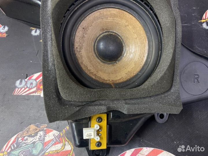 Динамик задний Bmw E39 седан