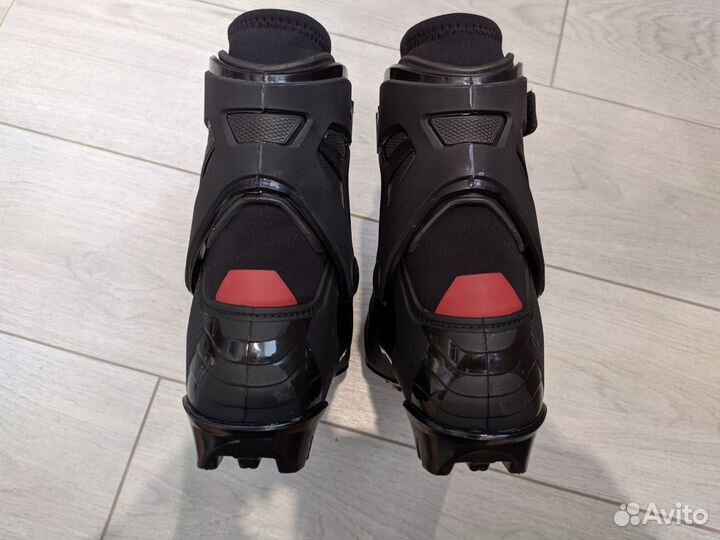 Ботинки лыжные р.41 Inovik 150 combi (Декатлон)