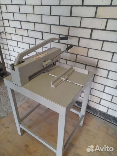 Резак гильотинный ideal 3905