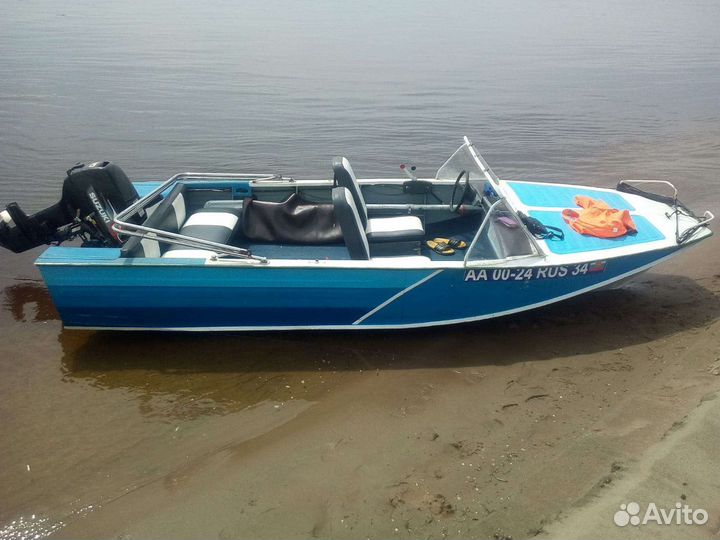 Моторная лодка