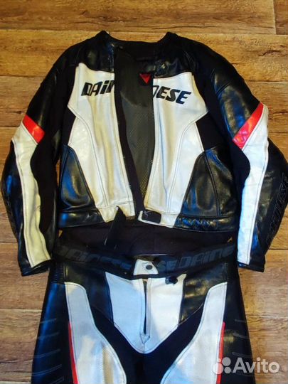 Мотокомбинезон Dainese