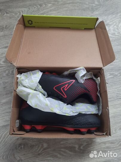 Продам бутсы