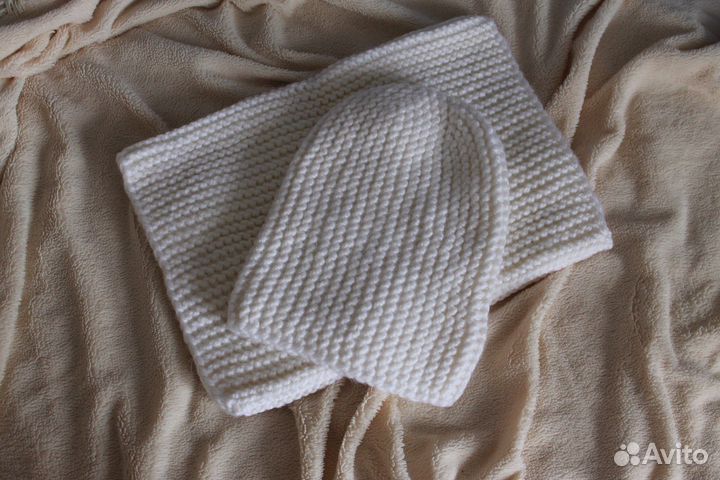 Женский комплект шапка и снуд