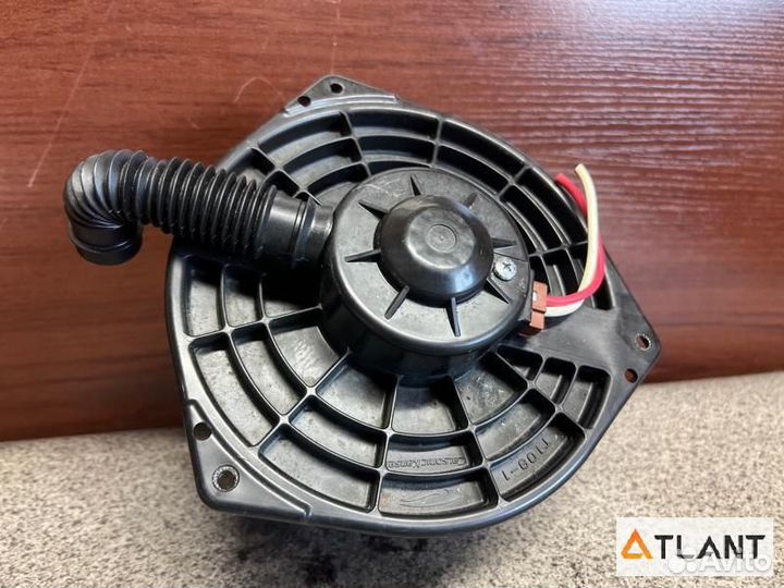 Мотор печки honda stepwgn